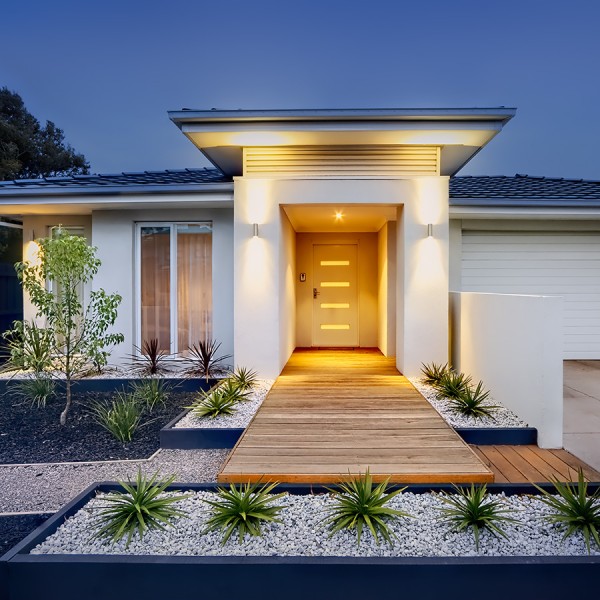 MIZZI II srebrno siva 230V LED GU10 2x8W IP54