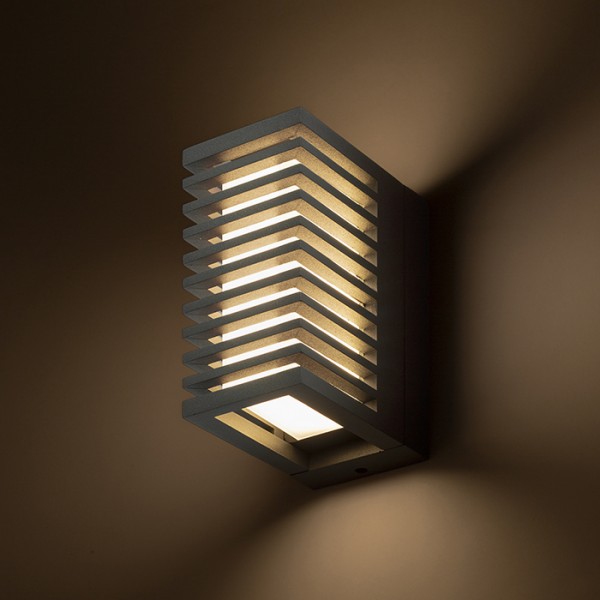 CLAIRE RC zidni antracit mliječni akril 230V LED 6W IP54 3000K