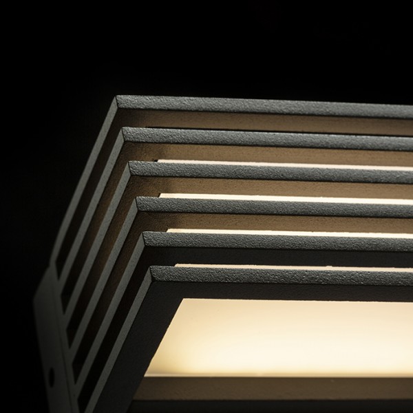 CLAIRE 14 zidni antracit mliječni akril 230V LED 6W IP54 3000K