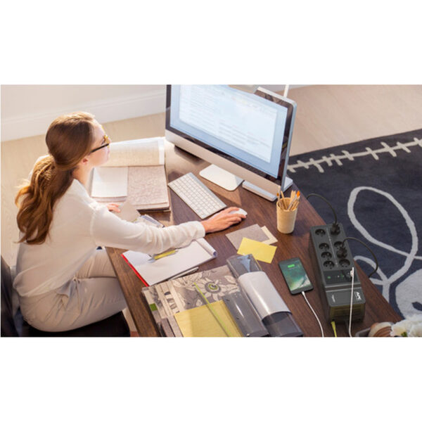 APC Back UPS 850VA/520W, Offline, 8x Schuko CEE7, USB C+A charging ports (BE850G2-GR)