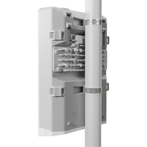 Mikrotik Cloud Router Switch CRS318-16P-2S+OUT, netPower 16P, 800MHz CPU, 256MB RAM, 16×G-LAN PoE-out, 2×SFP+, RouterOS L5/SwitchOS, vanjsko kućište, bez napjanja