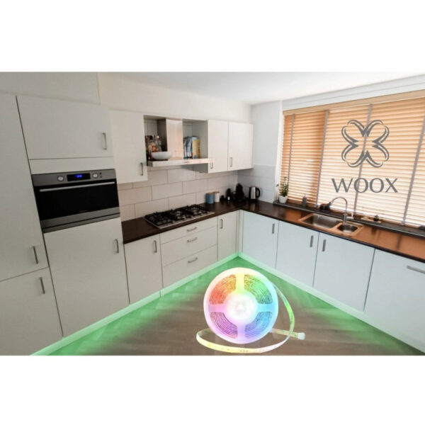 WOOX WiFi Smart LED traka RGB + muzička funkcija, 5m, 24W, 3000K-6500K, vodootporna, WooxHome app, glasovna kontrola - Alexa & Google Assistant (R5149)