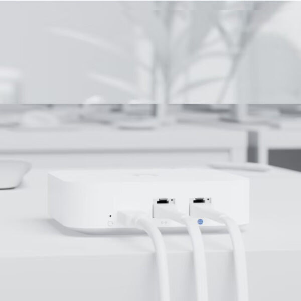 Ubiquiti UX - WiFi 6, LAN & WAN port, LCM display