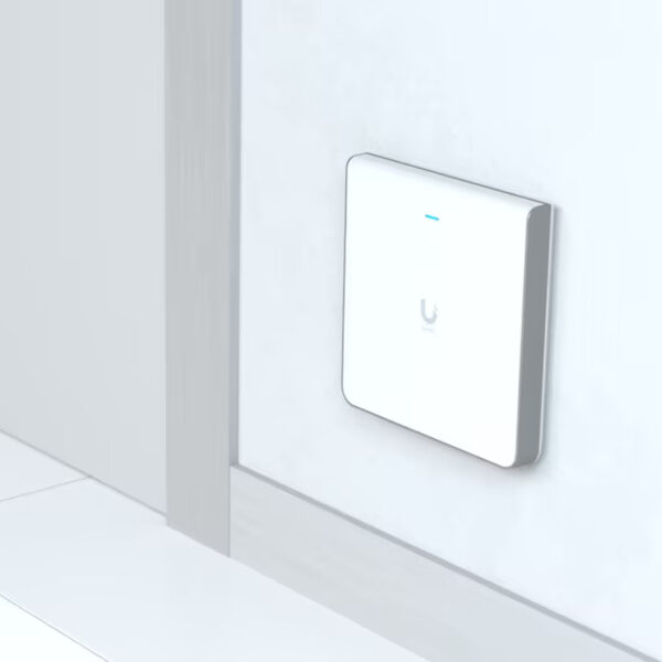 65931_02 Ubiquiti U6 Enterprise In-Wall WiFi 6E pristupna točka