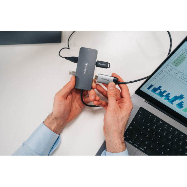Verbatim CMH-05 Pro Multiport USB-C hub na 5 portova (1 x HDMI, 1 x RJ45, 2 x USB-A 3.0, 1 x USB-C PD)