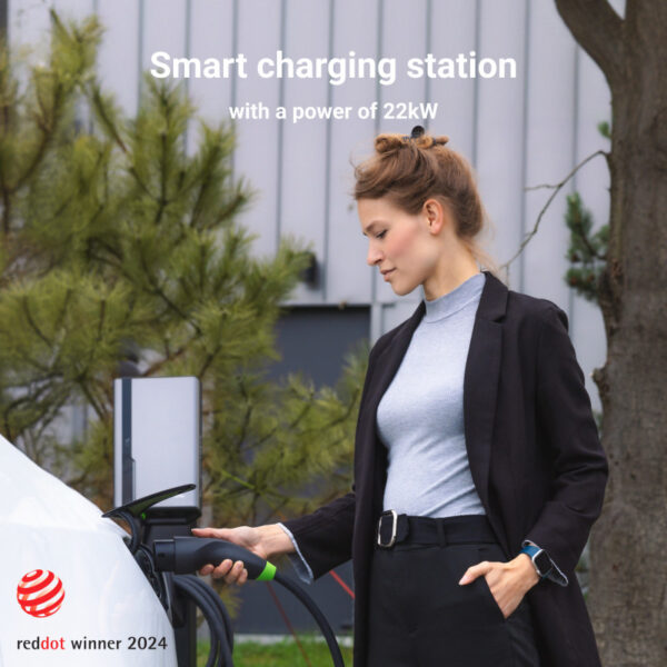 Green Cell (EVGC021A2250) HabuDen 22kW 32A,  punjač Tip 2 za punjenje električnih vozila i Plug-In hibrida 7,5m - GC App BT/WiFi