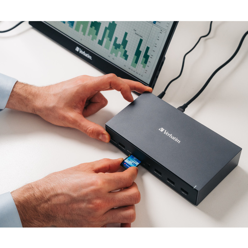 172662-57_V032172_05.jpg Verbatim CDS-17 portni USB-C Pro Docking Station HDMI do 8K | 2 x HDMI do 4K | 2 x DP | RJ45 | USB-A 3.2 | 2 x USB-A 3.0 | 2 x USB-A 2.0 | USB-C® 3.2 | SD | microSD | Audio | DC napajanje | USB-C Host
